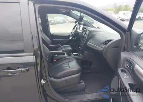 2019 Dodge Grand Caravan Gt z USA, uszkodzony, nr VIN 2C4RDGEG7KR648129